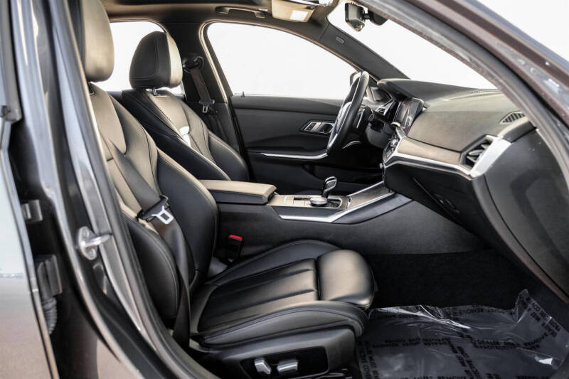 2022 BMW 3 Series 330i