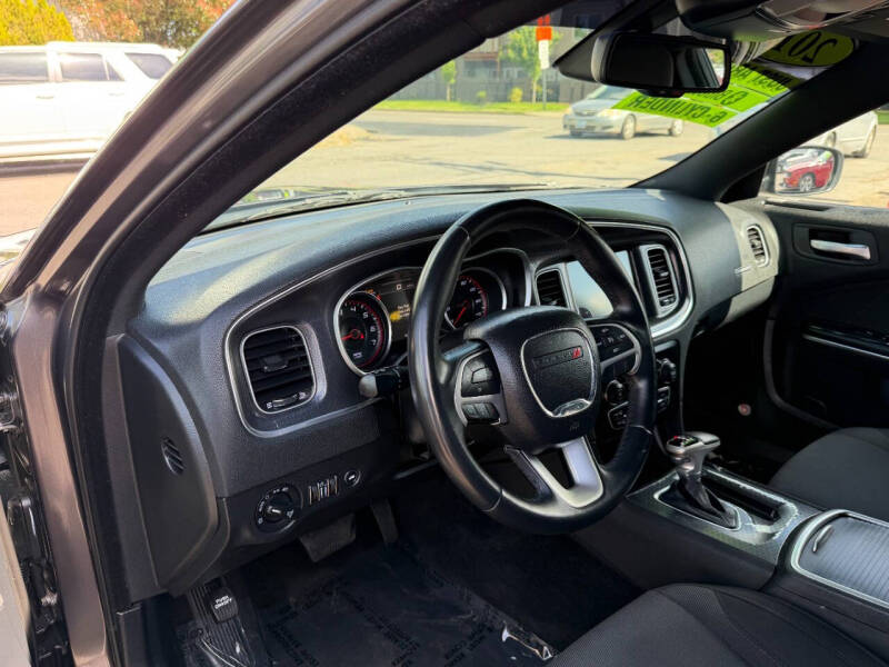 2015 Dodge Charger SXT