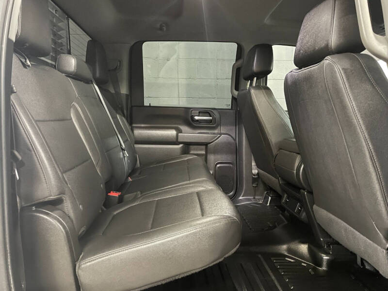 2023 Chevrolet Silverado 3500HD Work Truck