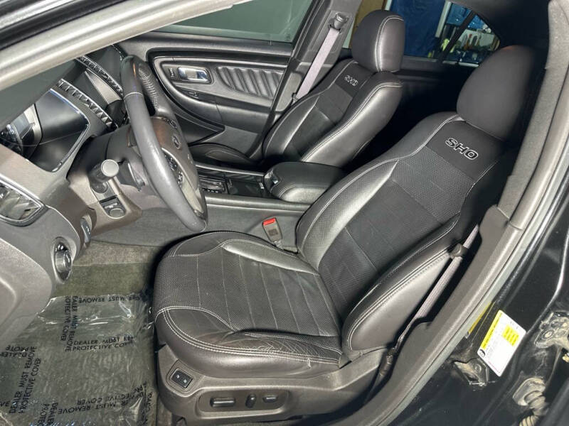 2013 Ford Taurus SHO