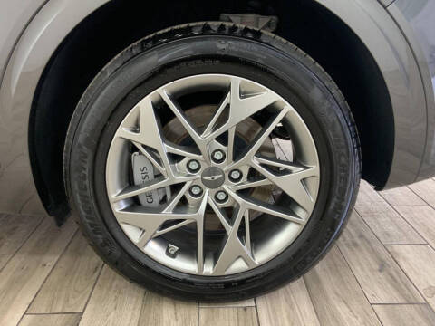 2025 Genesis GV70 2.5T Standard