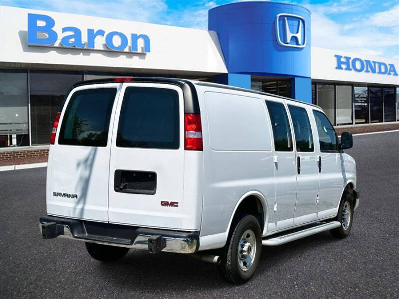 2023 GMC Savana 2500