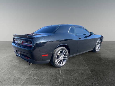 2019 Dodge Challenger SXT