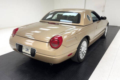 2005 Ford Thunderbird Deluxe