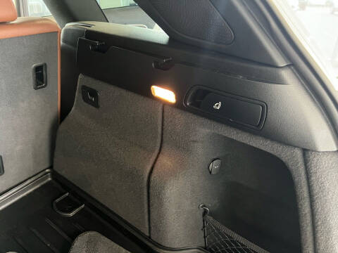 2011 Audi Q5 3.2 quattro Premium Plus