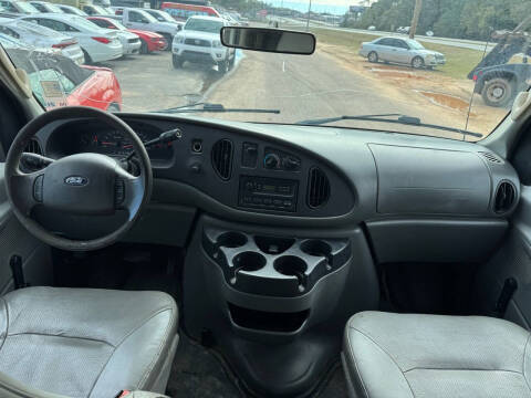 2006 Ford E-Series E-250