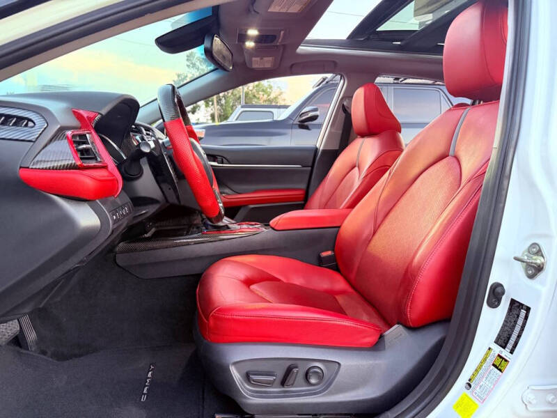 2020 Toyota Camry XSE