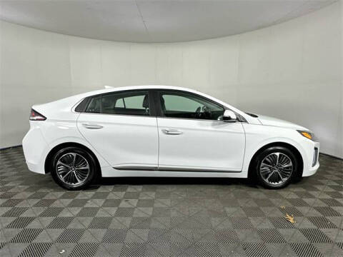 2022 Hyundai Ioniq Plug-in Hybrid Limited