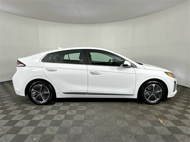 2022 Hyundai Ioniq Plug-in Hybrid Limited