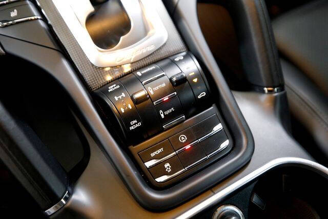 2014 Porsche Cayenne Turbo S
