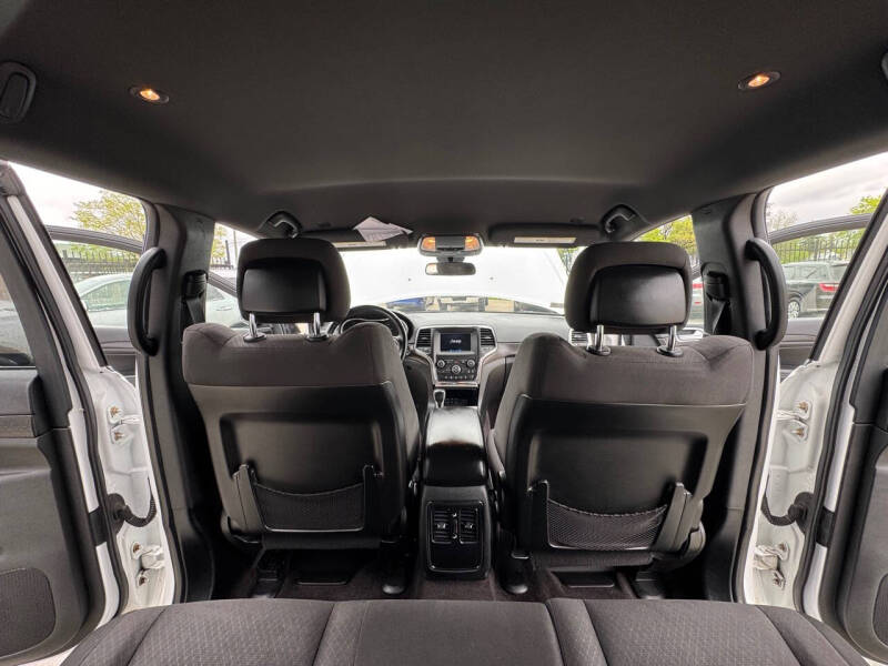 2018 Jeep Grand Cherokee Laredo E