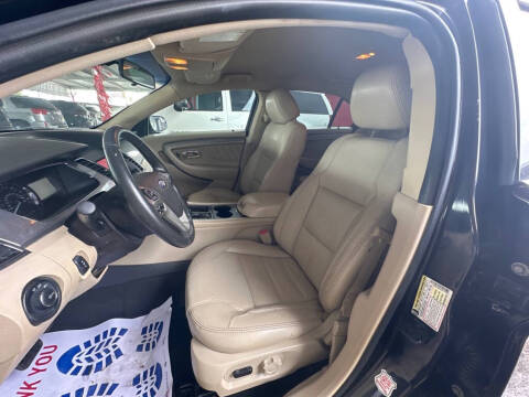 2019 Ford Taurus SEL