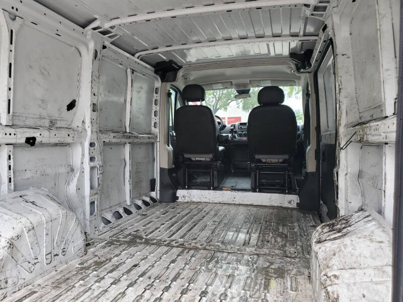 2015 RAM ProMaster Cargo Van Base photo 13