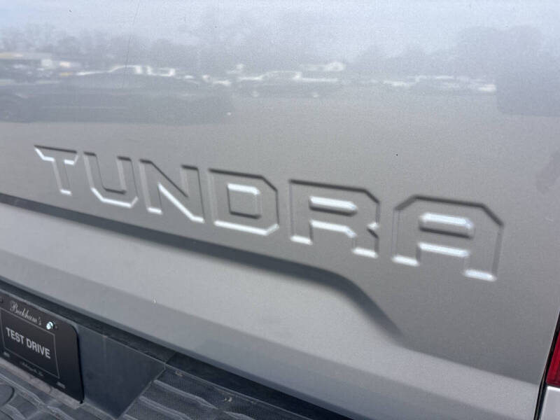 2016 Toyota Tundra SR5