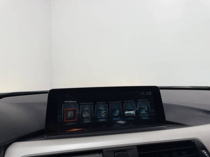 2017 BMW 3 Series 320i