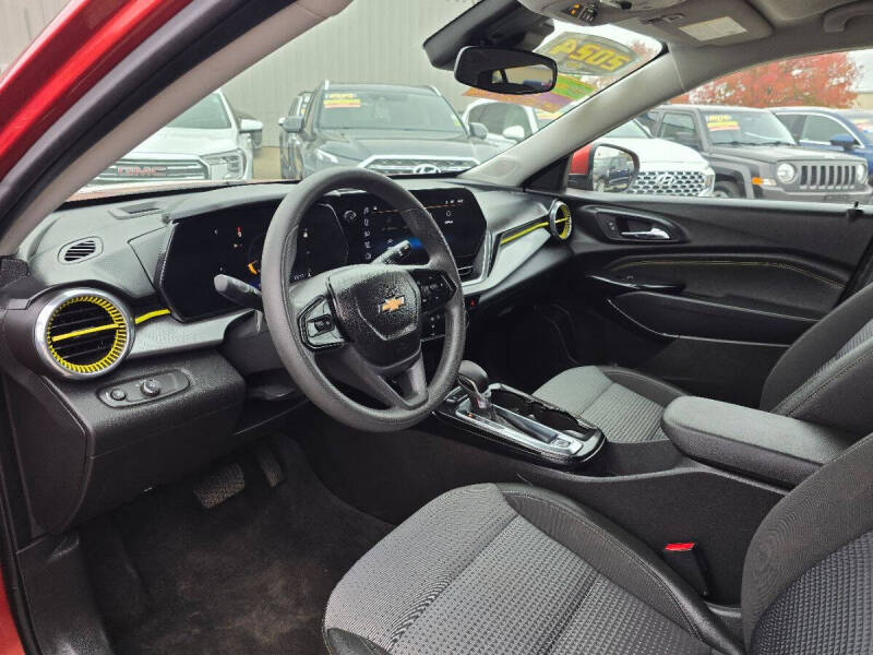 2024 Chevrolet Trax LT