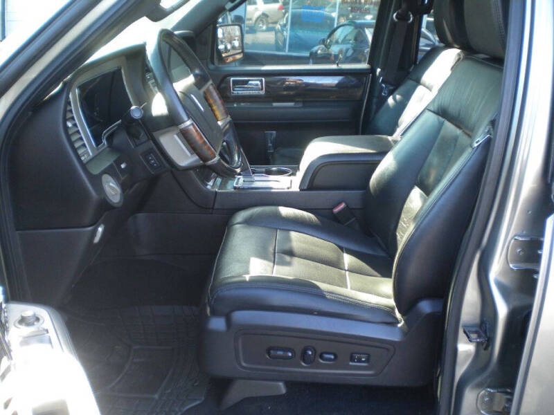 2008 Lincoln Navigator