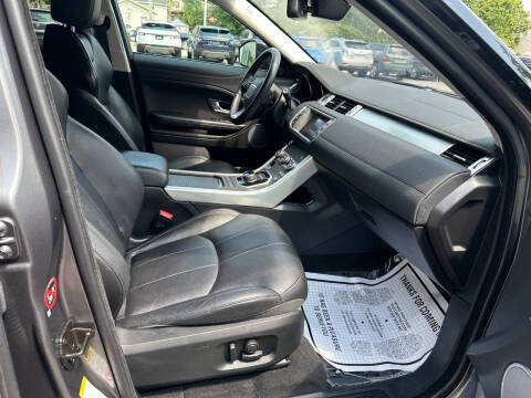 2017 Land Rover Range Rover Evoque SE Premium