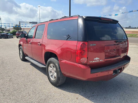 2013 GMC Yukon XL SLT