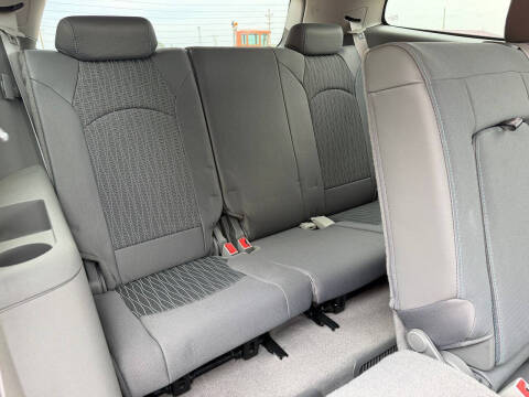 2013 Chevrolet Traverse LS