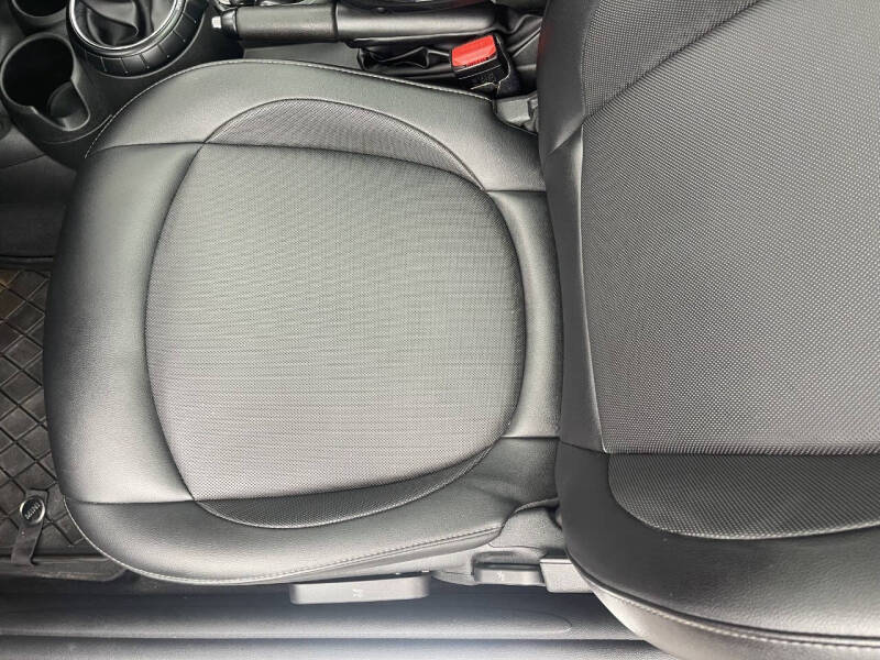 2015 MINI Hardtop 2 Door Cooper