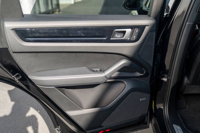 2022 Porsche Cayenne