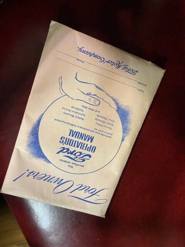 1946 Ford Super Deluxe