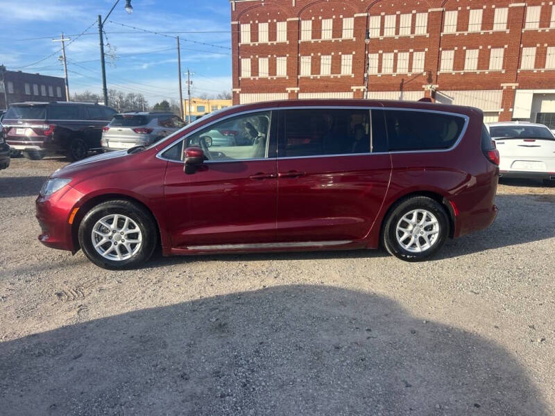 2017 Chrysler Pacifica Touring