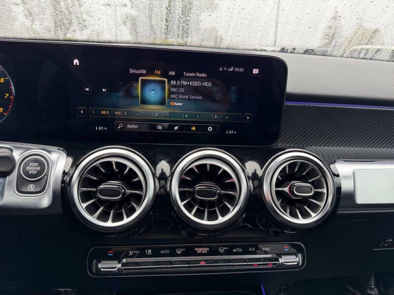 2023 Mercedes-Benz GLB GLB 250 4MATIC