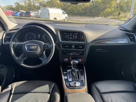 2015 Audi Q5 2.0T quattro Premium Plus