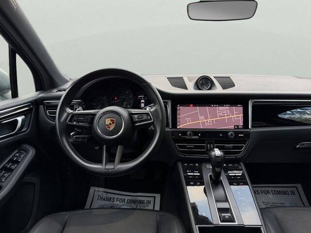 2022 Porsche Macan