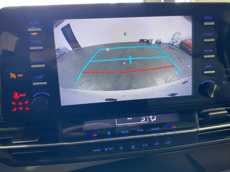 2023 Toyota Sienna LE 8-Passenger