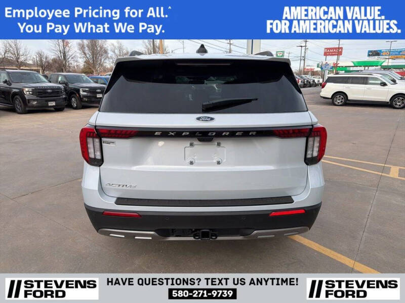 2026 Ford Explorer Active