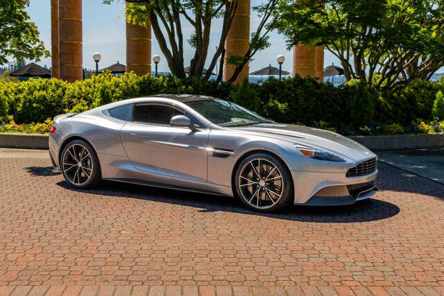 2014 Aston Martin Vanquish 31