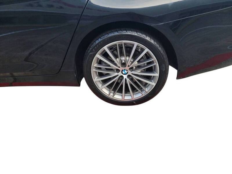 2018 BMW 5 Series 530i