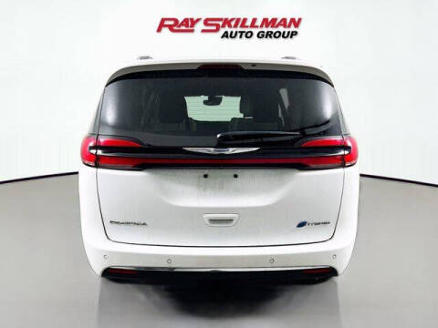 2021 Chrysler Pacifica Hybrid Touring L