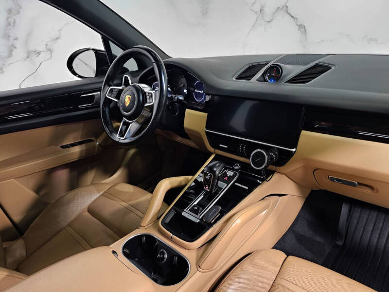 2020 Porsche Cayenne S
