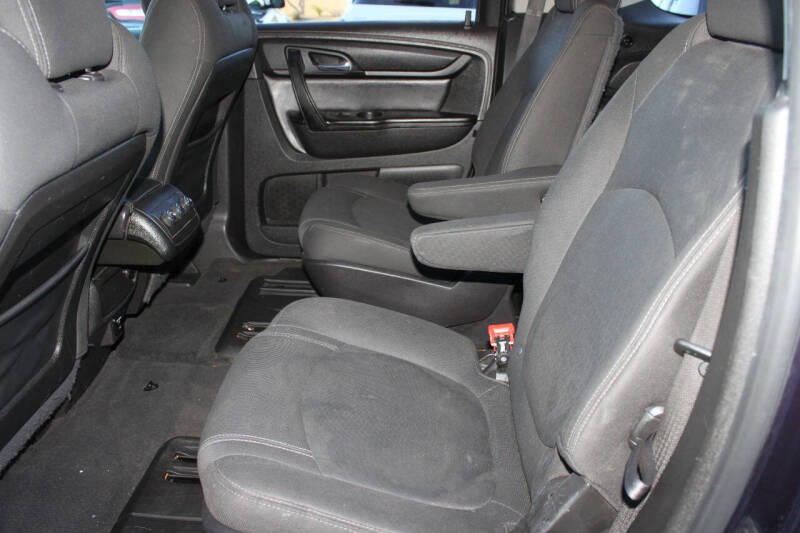 2016 GMC Acadia SLE-2