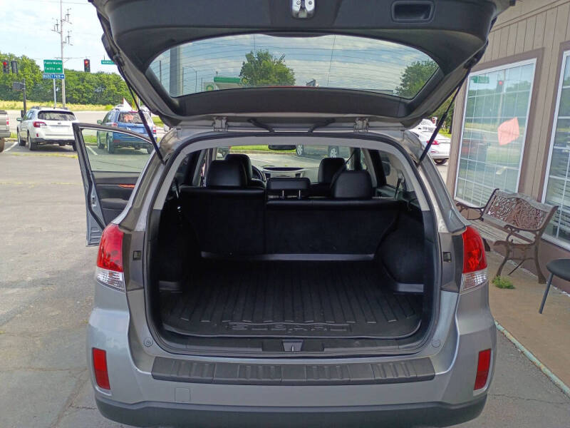 2011 Subaru Outback 2.5i Limited