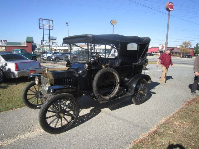 1915 Ford Model T