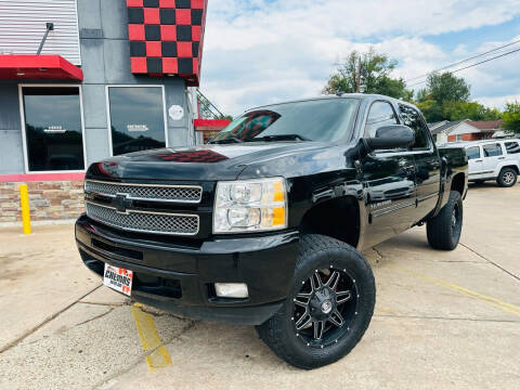 2013 Chevrolet Silverado 1500 for sale at Chema's Autos & Tires in Tyler TX