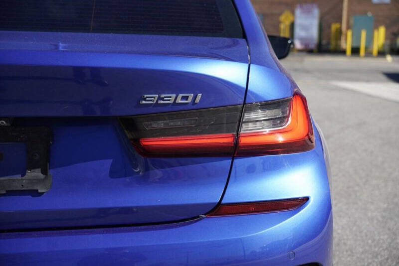 2021 BMW 3 Series 330i