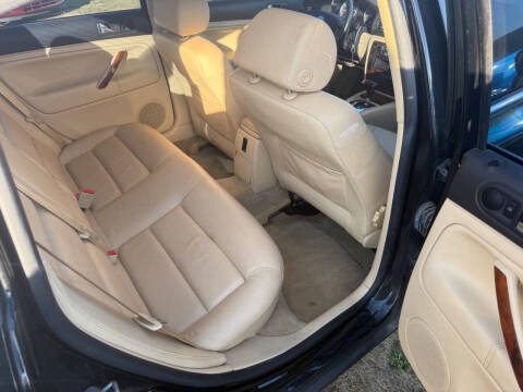 2001 Volkswagen Passat GLX V6