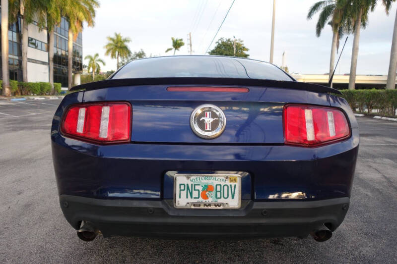 2012 Ford Mustang V6 Premium