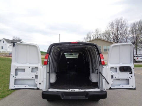 2023 GMC Savana 2500