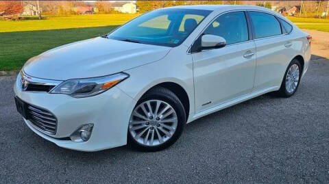 2013 Toyota Avalon Hybrid XLE Premium