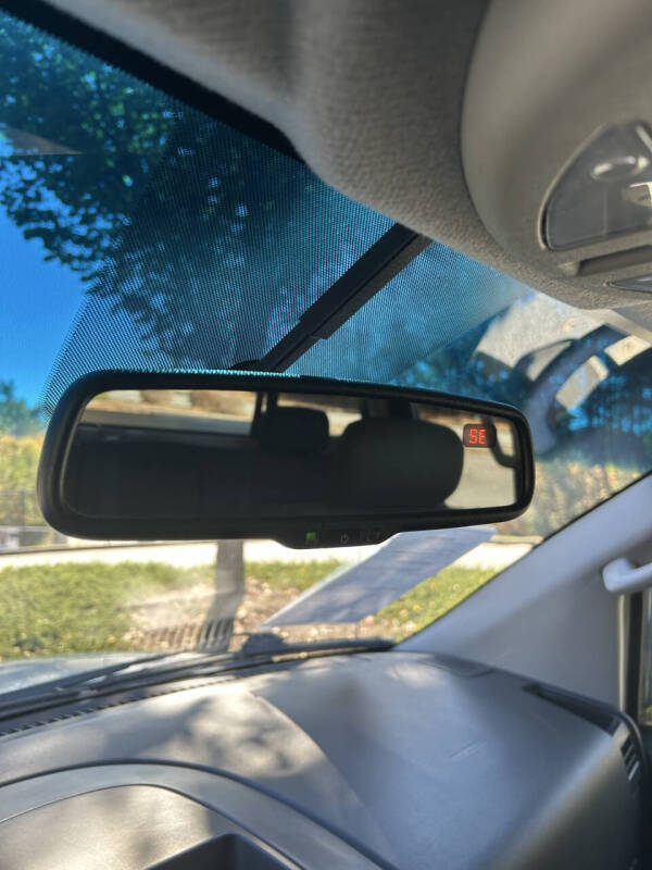 2011 Nissan Titan SL