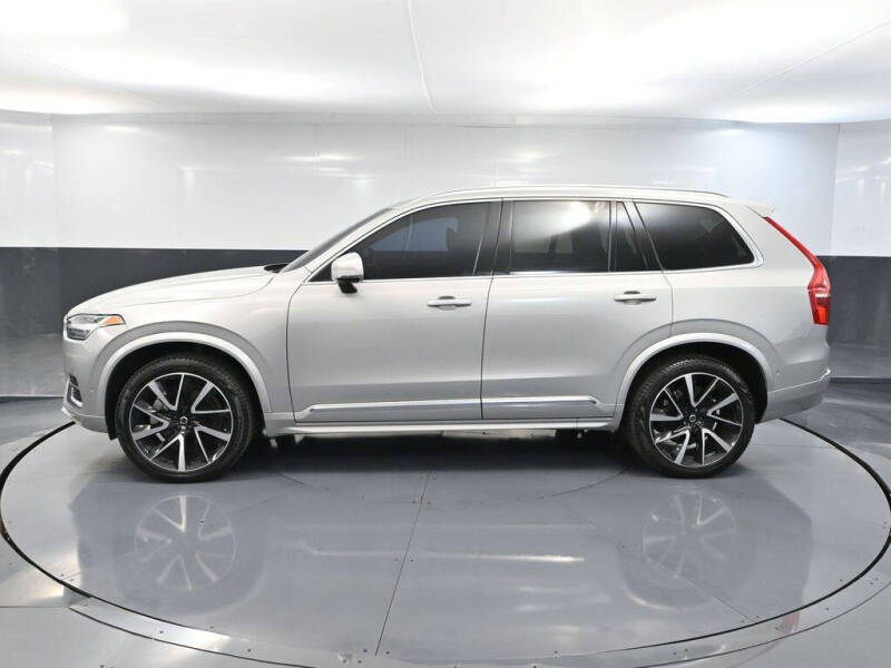 2024 Volvo XC90 B5 Plus Bright Theme
