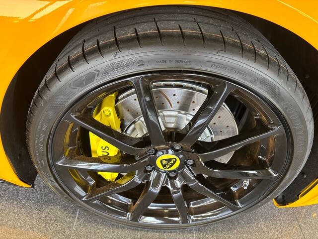 2025 Lotus Emira 20