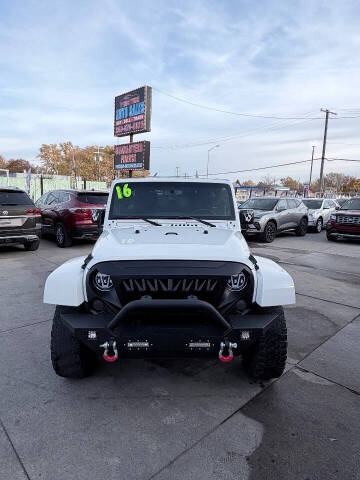 2016 Jeep Wrangler Unlimited Sahara